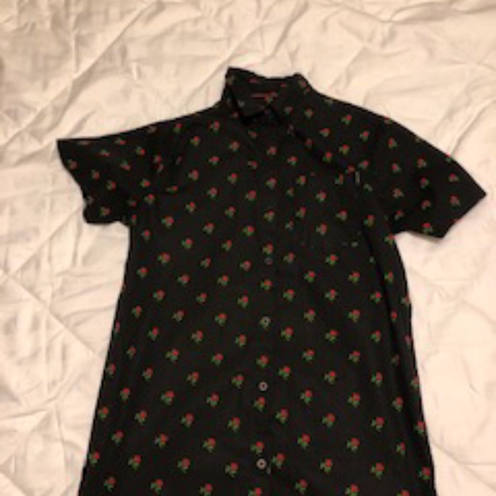 NEVER BEEN WORN mens floral button up